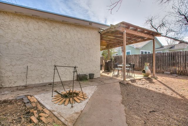 1616 W Ave J, San Angelo, TX 76901