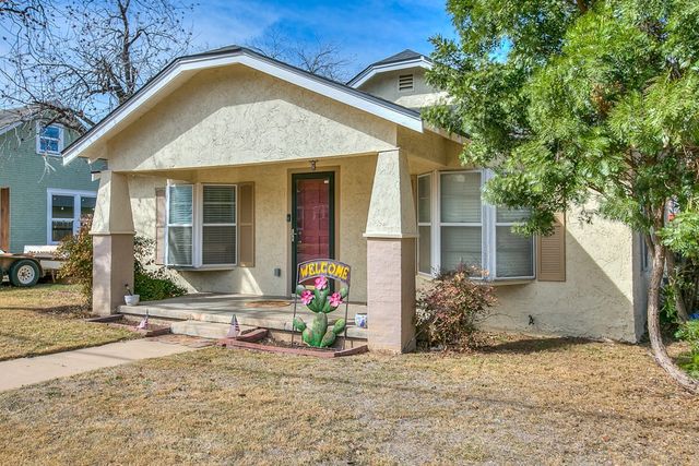 1616 W Ave J, San Angelo, TX 76901