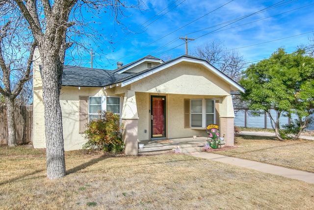1616 W Ave J, San Angelo, TX 76901