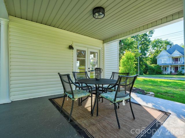 152 West End Street, Chester, SC 29706