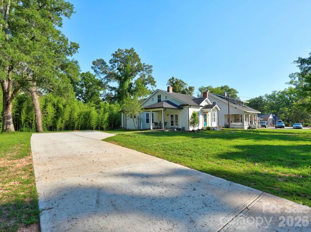 152 West End Street, Chester, SC 29706