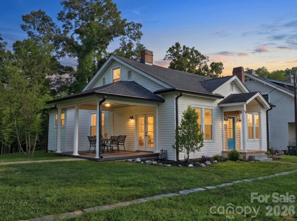 152 West End Street, Chester, SC 29706