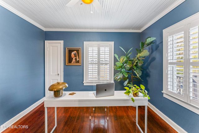 5408 Villa Rd, Knoxville, TN 37918