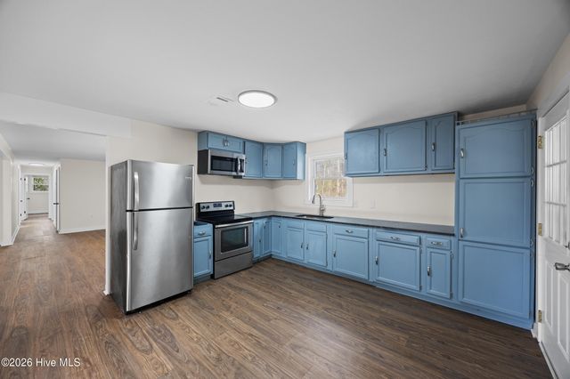 18809 Nc Highway 87 E, East Arcadia, NC 28456