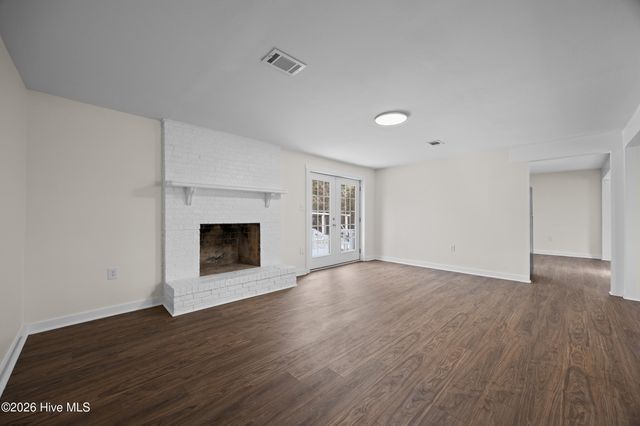 18809 Nc Highway 87 E, East Arcadia, NC 28456