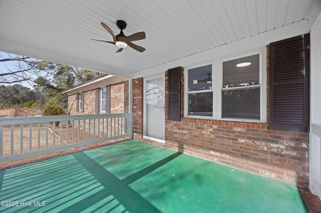 18809 Nc Highway 87 E, East Arcadia, NC 28456