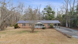 18809 Nc Highway 87 E, East Arcadia, NC 28456