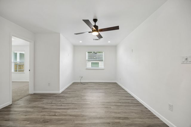 1312 Valley Street, Dallas, TX 75203