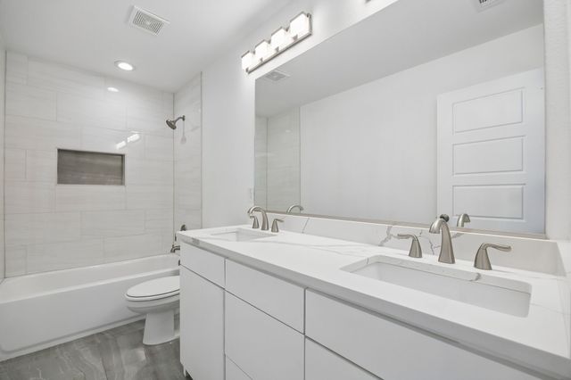 1312 Valley Street, Dallas, TX 75203