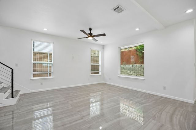 1312 Valley Street, Dallas, TX 75203