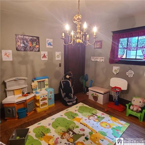 172 S Main, Jamestown, NY 14701