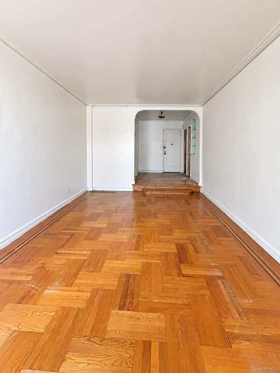 2160 Bronx Park Park 3B, Bronx, NY 10462 — photo 2