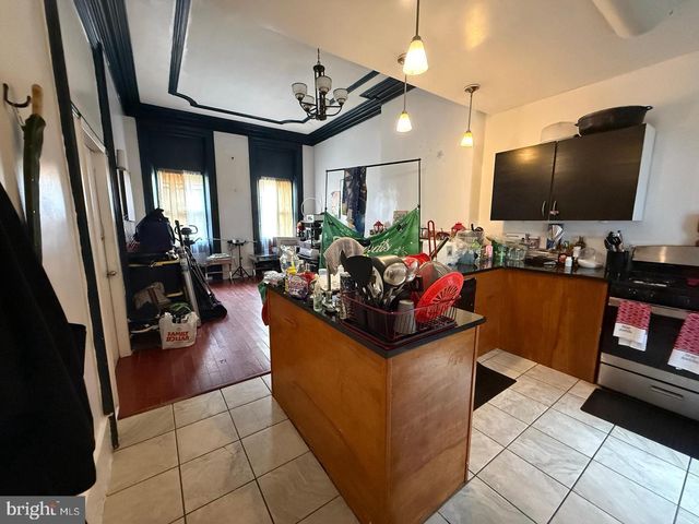 1439 N 17TH ST, Philadelphia, PA 19121