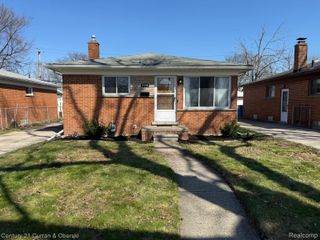 3959 Monroe Street, Dearborn Heights, MI 48125