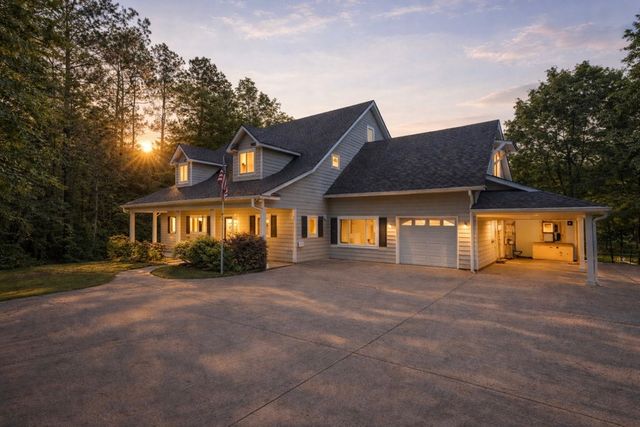 175 Whitetail Road, Seale, AL 36875
