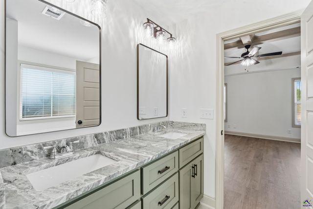 215 Saraland Trail, Perry, GA 31069