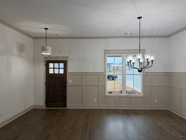 215 Saraland Trail, Perry, GA 31069