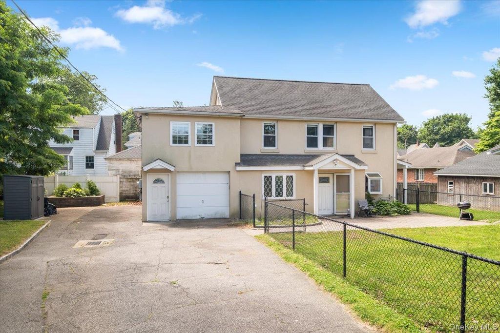 85 Bleloch Avenue, Peekskill, NY 10566