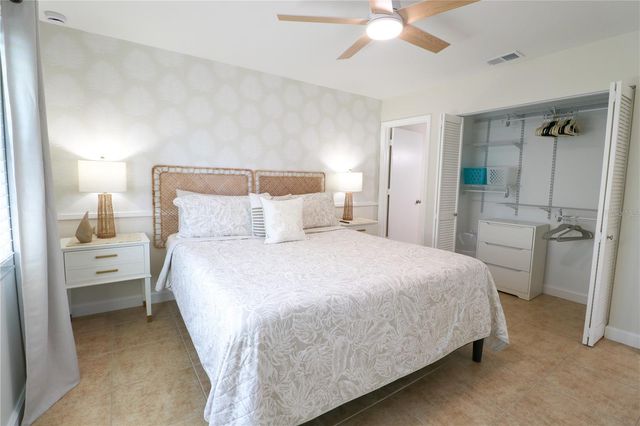 213 71ST STREET A&B, Holmes Beach, FL 34217