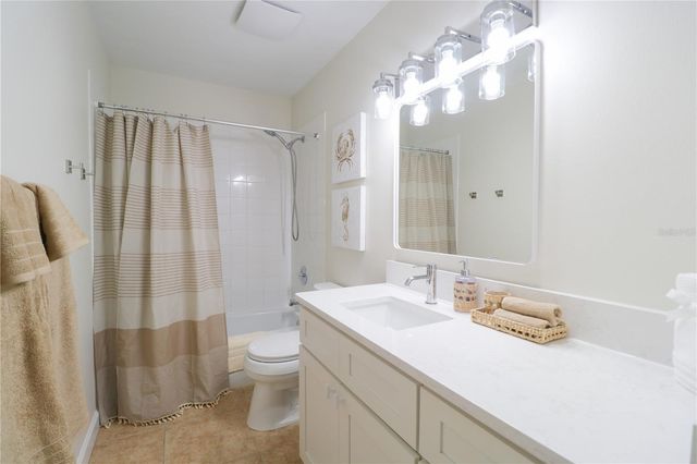 213 71ST STREET A&B, Holmes Beach, FL 34217