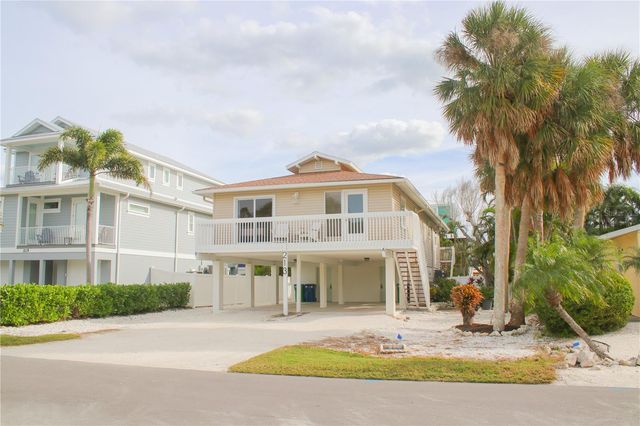 213 71ST STREET A&B, Holmes Beach, FL 34217