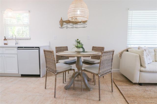 213 71ST STREET A&B, Holmes Beach, FL 34217