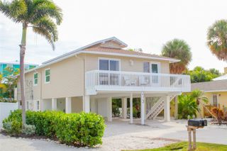 213 71ST STREET A&B, Holmes Beach, FL 34217