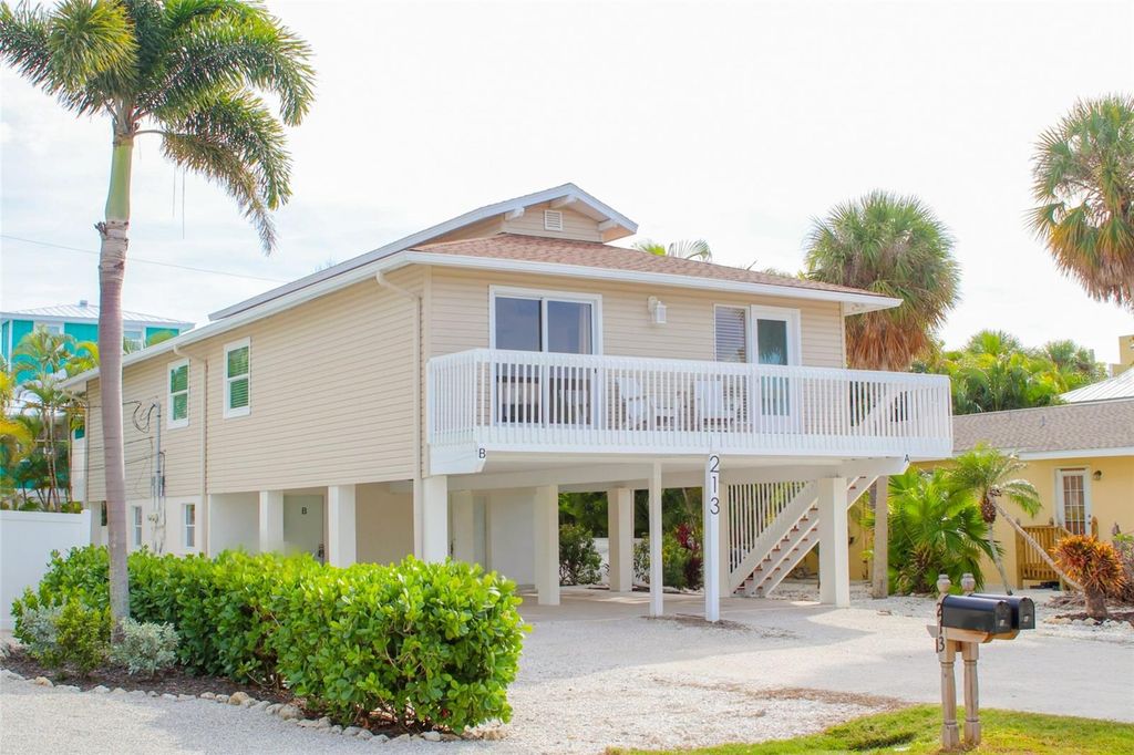 213 71ST STREET A&B, Holmes Beach, FL 34217