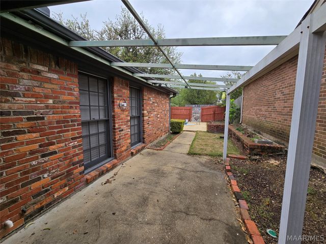 1845 Young Farm Road, Montgomery, AL 36106