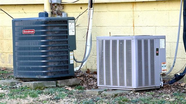 3017 Hampton Road, St Joseph, MO 64505