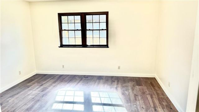 3017 Hampton Road, St Joseph, MO 64505