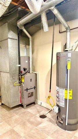 3017 Hampton Road, St Joseph, MO 64505