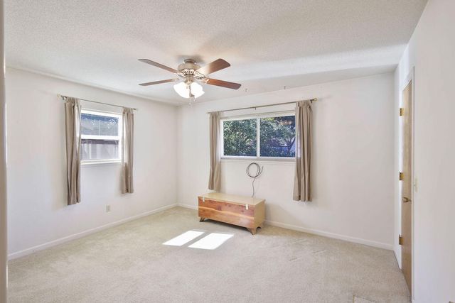 2503 Holliday Street, Plainview, TX 79072