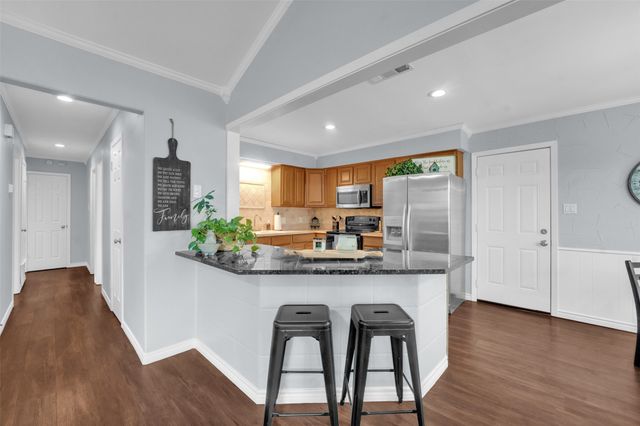 1008 Kay Lynn Street, Mansfield, TX 76063