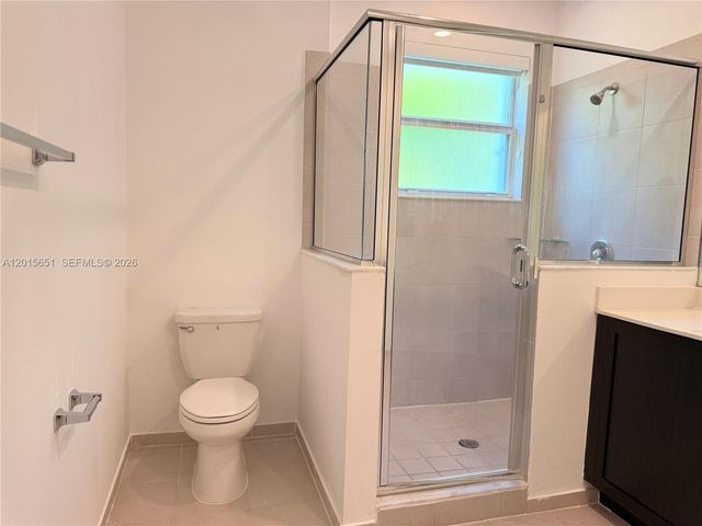 1328 SE 26th Ter ., Homestead, FL 33035