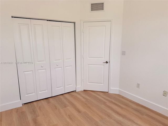 1328 SE 26th Ter ., Homestead, FL 33035
