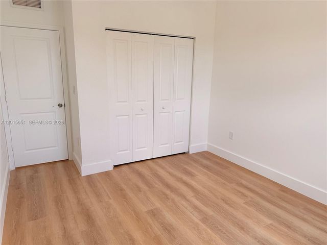 1328 SE 26th Ter ., Homestead, FL 33035