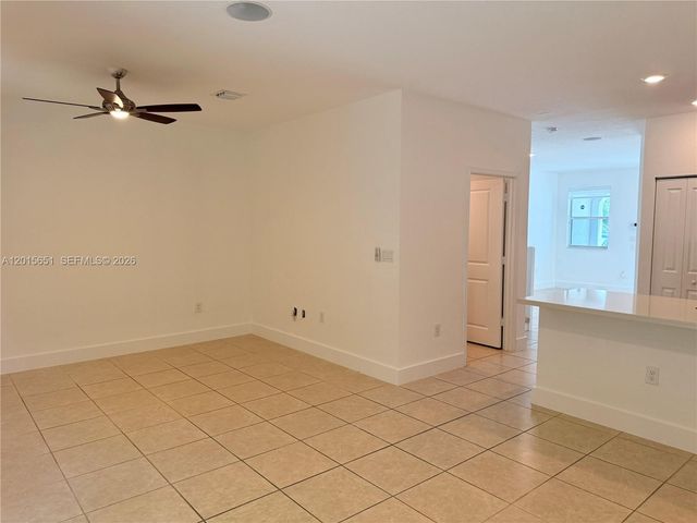 1328 SE 26th Ter ., Homestead, FL 33035