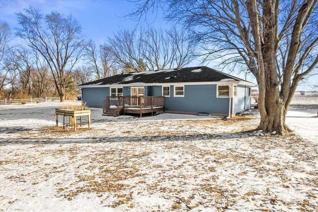 34302 Loland DRIVE, Waterford, WI 53185