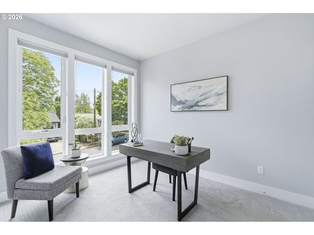 5425 Ne 32ND Pl, Portland, OR 97211