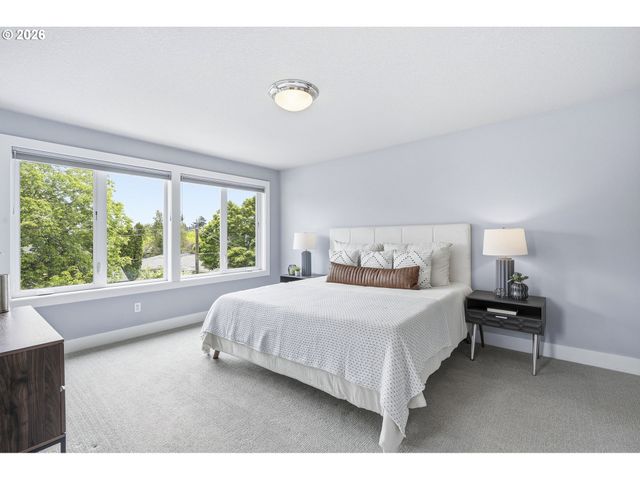 5425 Ne 32ND Pl, Portland, OR 97211