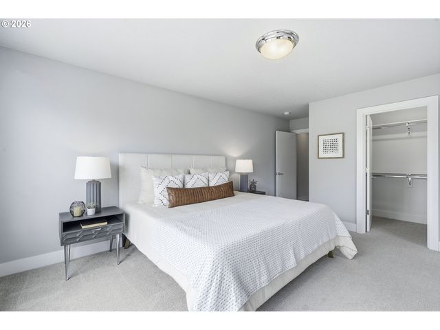 5425 Ne 32ND Pl, Portland, OR 97211