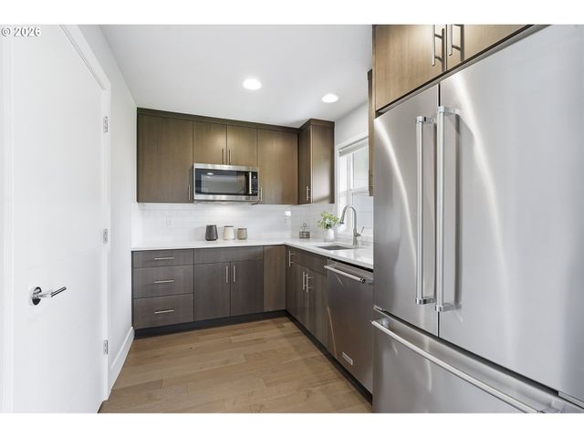 5425 Ne 32ND Pl, Portland, OR 97211
