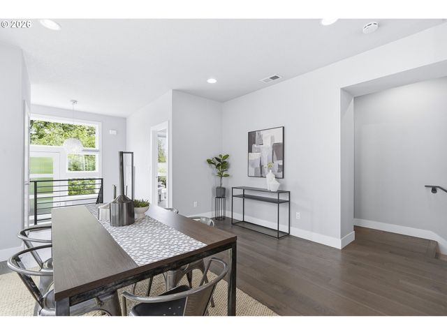 5425 Ne 32ND Pl, Portland, OR 97211