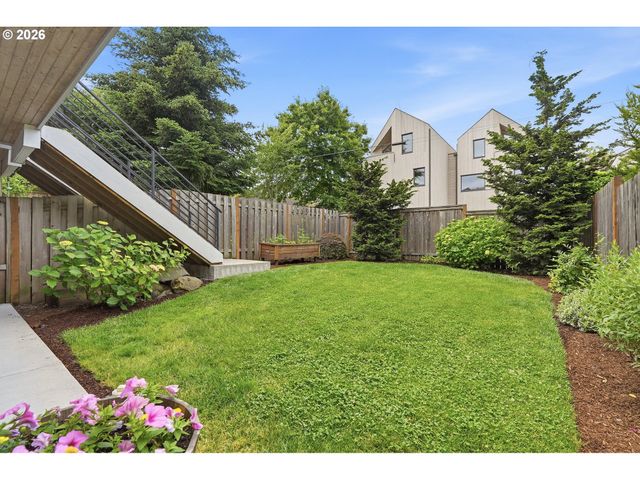 5425 Ne 32ND Pl, Portland, OR 97211