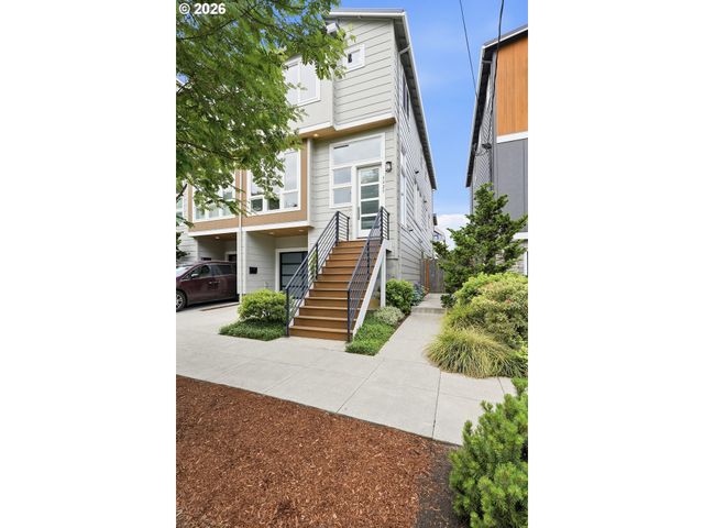 5425 Ne 32ND Pl, Portland, OR 97211