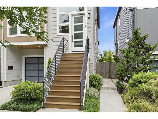 5425 Ne 32ND Pl, Portland, OR 97211