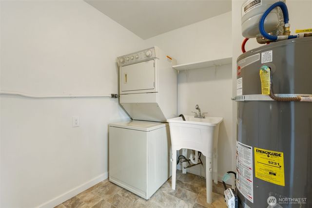 330 Dora Avenue, Bremerton, WA 98312