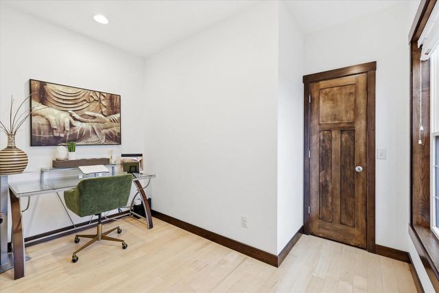 N9185 JONSCH DRIVE, Appleton, WI 54915