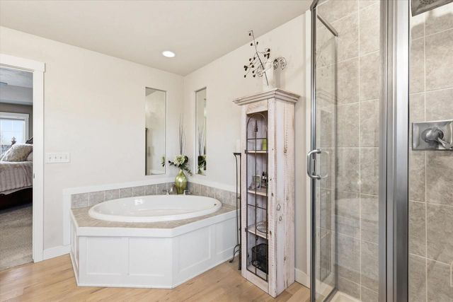 N9185 JONSCH DRIVE, Appleton, WI 54915